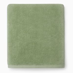 Cielo Palm Bath Towel by Sferra