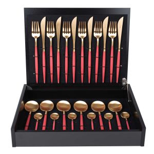 Goa Red Gold 24 Piece Boxed Set by Cutipol