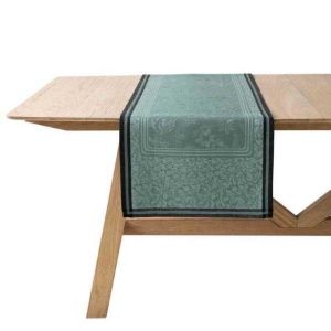 Romance - Green Runner by Le Jacquard Francais