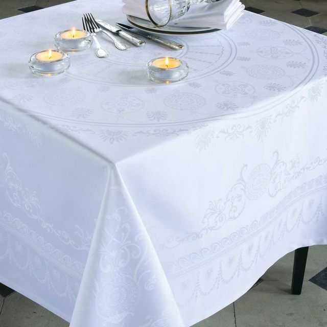 Garnier Thiebaut Eloise Diamant Tablecloth 69&quotX120&quot 24577