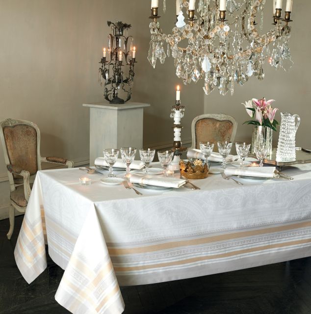 Garnier Thiebaut Galerie Des Glaces Vermeil Tablecloth 68&quotX143&quot  29050