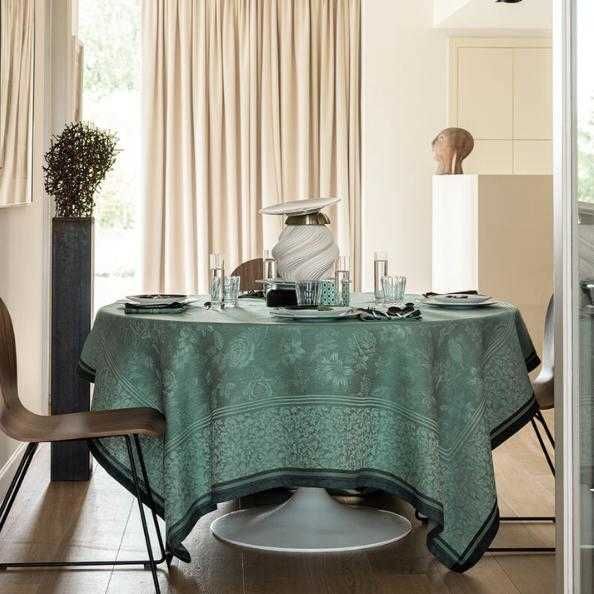 Le Jacquard Francais Romance - Green Tablecloth 69&quot X 98&quot 31037