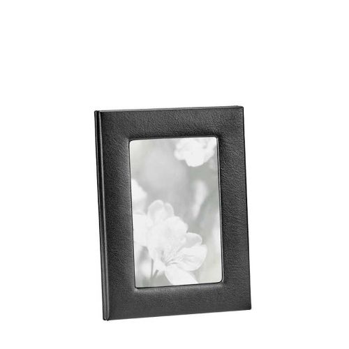 Graphic Image Black Traditional 4x6in Frame F46MRBLTRKBLK