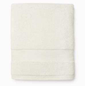 Bello Nuovo Ivory Bath Towel by Sferra