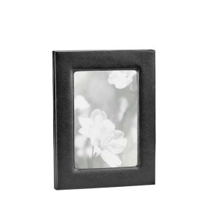 Black Traditional 5x7in Frame by Graphic Image