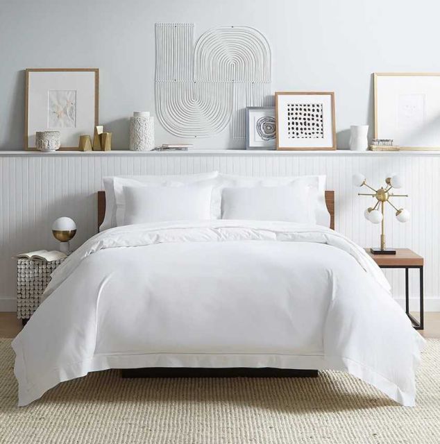 Sferra Analisa White  